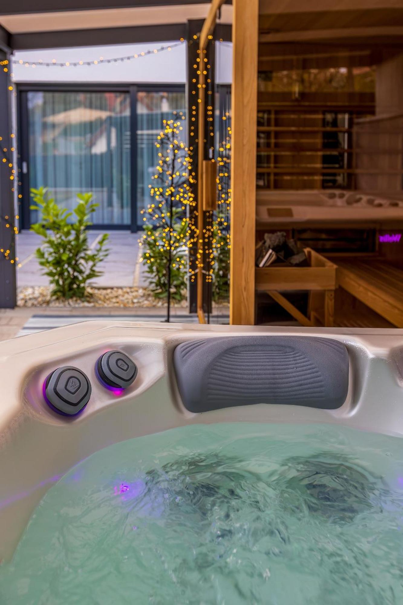 Lake Spirit Boutique Apartments Balatonalmádi Buitenkant foto